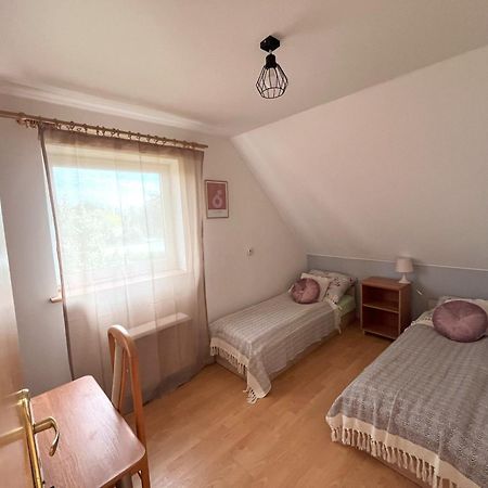 Happy Bison - A 5 Bedroom House With A Garden Беловеж Экстерьер фото