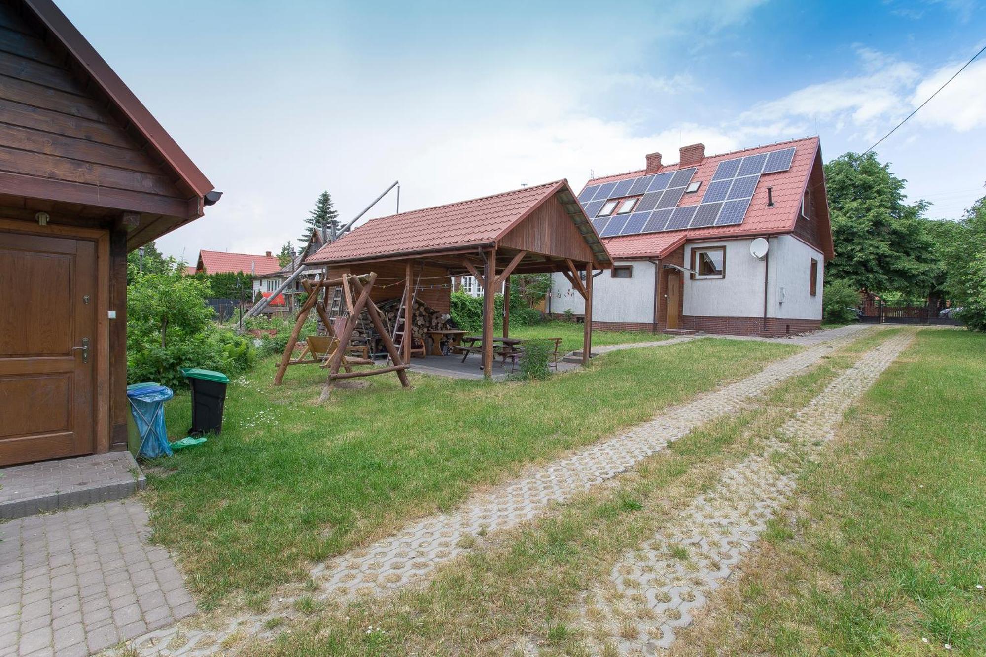 Happy Bison - A 5 Bedroom House With A Garden Беловеж Экстерьер фото