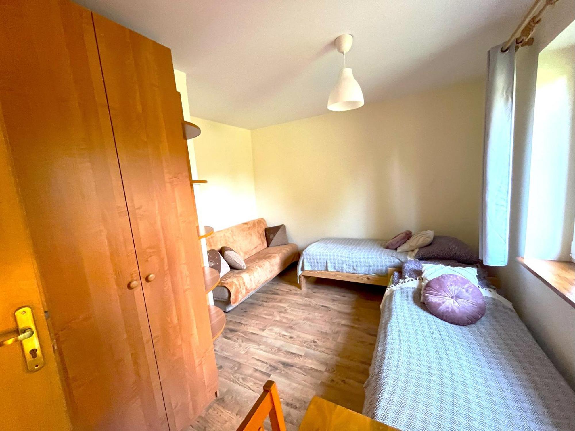Happy Bison - A 5 Bedroom House With A Garden Беловеж Экстерьер фото
